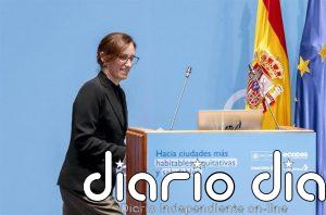 Mónica García culpa a Feijóo de la polémica sobre el regreso del emérito: Lo que le "impide volver son sus desfalcos"