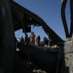 Pakistán anuncia una "guerra abierta" contra Afganistán, bombardea Kabul y reivindica 133 muertes