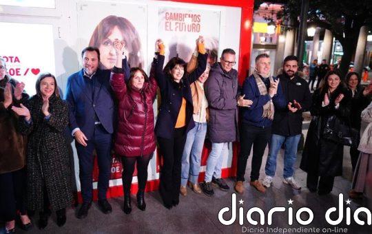 Puente y Redondo piden "cambio" para acabar con "80 años de derecha y extrema derecha" y un Gobierno "chamuscado"