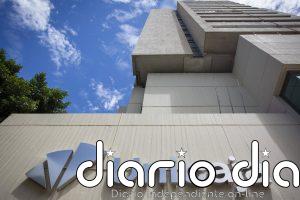 Rubiales ganó 913.000 euros como CEO de Unicaja en 2025, un 34,5% más