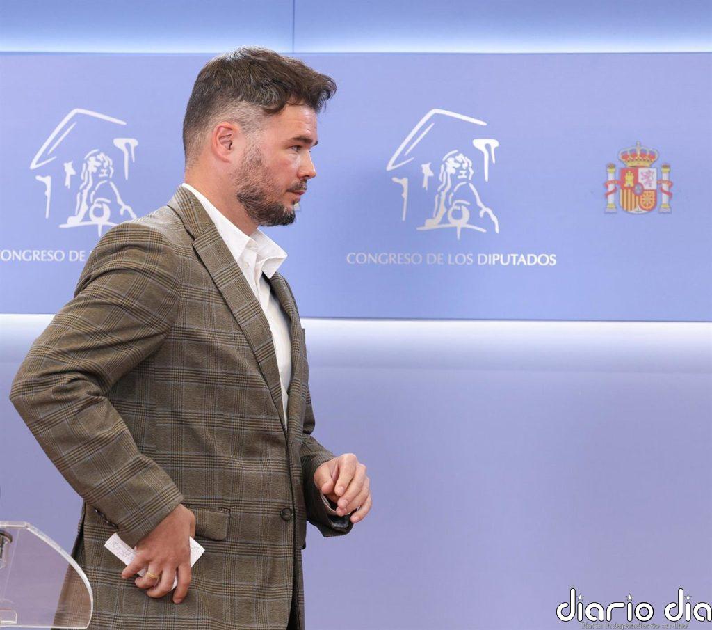Rufián, sobre un posible regreso del rey emérito: "Los delincuentes, mejor fuera que dentro"