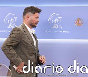 Rufián, sobre un posible regreso del rey emérito: "Los delincuentes, mejor fuera que dentro"