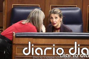 Sumar dice tener "muchas personas", además de Bustinduy, para relevar a Yolanda Díaz como cartel electoral