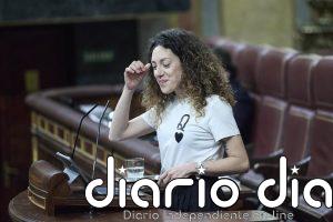 Sumar ve "asqueroso" que PP, Vox y Junts tumbaran el escudo social y buscará la vía para aprobar como sea sus medidas