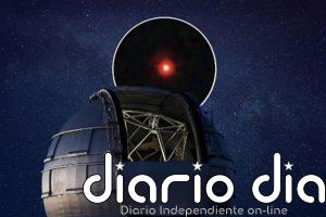 Un descubrimiento internacional de 'Pequeños Puntos Rojos' ayuda a comprender cómo crecen los agujeros negros