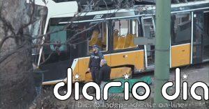 Un tranvía descarrila en Milán y deja, al menos, dos muertos y decenas de heridos