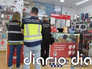 12 detenidos en Barcelona tras caer dos redes criminales dedicadas a la 'estafa del router'