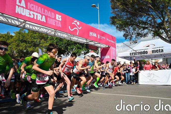 2.300 participantes corren "por una igualdad real" en la XIII Carrera de la Mujer de Almería