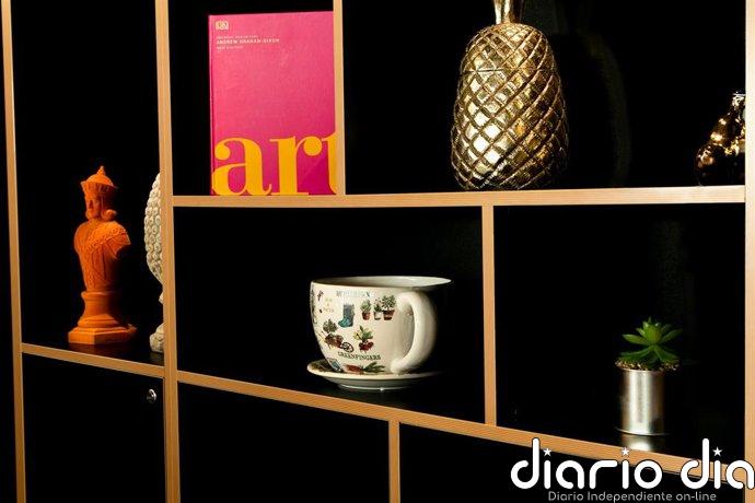 4 consejos de una experta en diseño de interiores para incorporar el arte en tu casa con facilidad