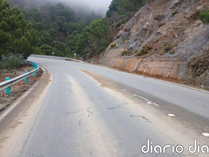 Abierta la carretera A-397 de Ronda-San Pedro, cortada tres horas este pasado viernes por obras de mantenimiento