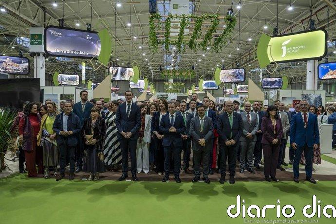 Abre la undécima Feria de los Pueblos en Jaén para mostrar "la riqueza y el potencial" de la provincia