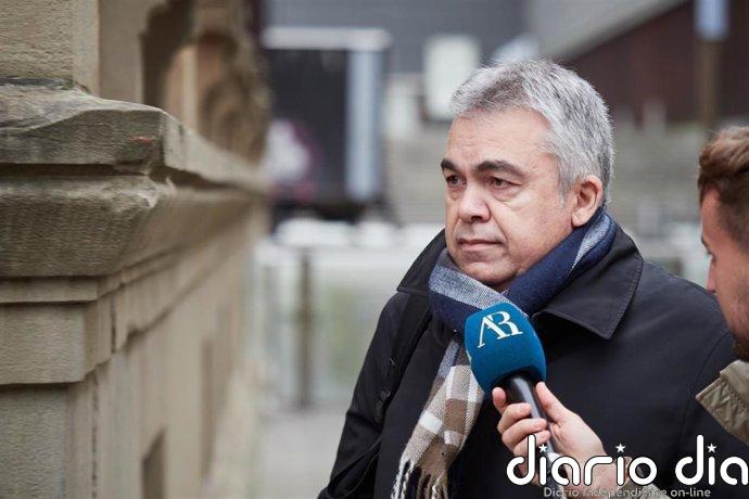 Acciona aprecia posibles irregularidades en dos obras investigadas y confirma que pagó casi 7 millones a Servinabar