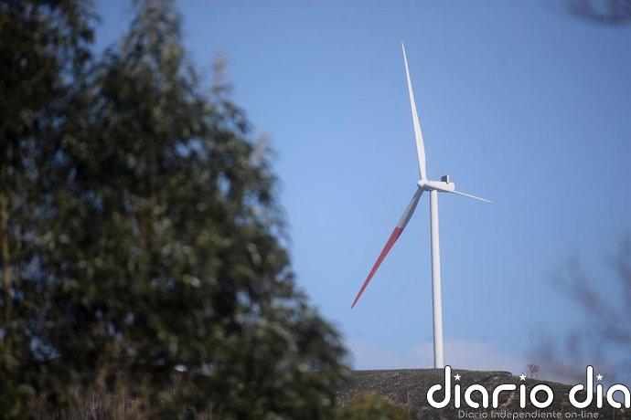 Acreedores inician requerimientos legales para embargo de bienes a España en EEUU por recortes a renovables