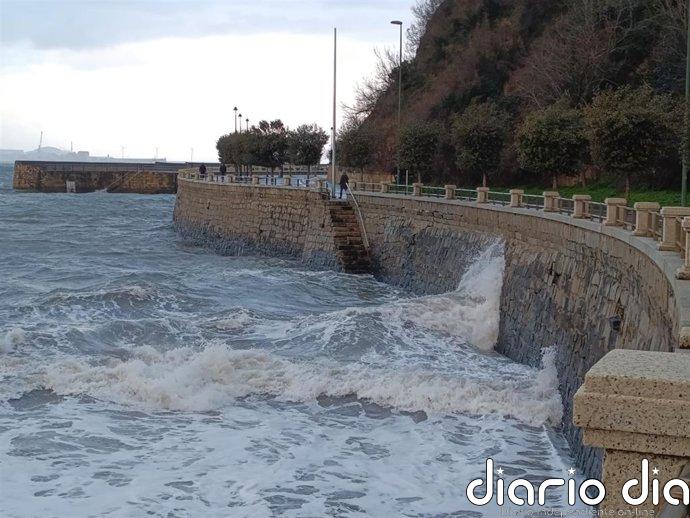Activado el aviso amarillo para este jueves por impacto del oleaje en la costa vasca
