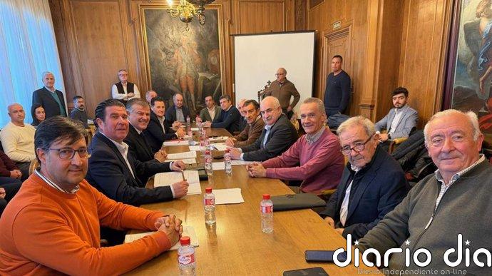 Aierdi defiende ante la Federación de Regantes del Ebro la apuesta por la urgente modernización de regadíos