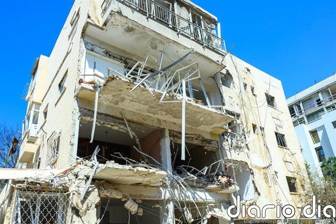 Al menos una víctima mortal y once heridos en ataques de Hezbolá e Irán contra Israel