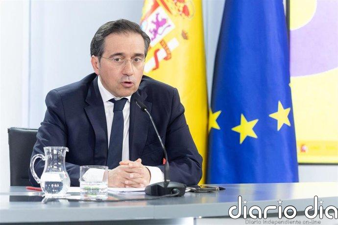 Albares confirma la evacuación "con éxito" de la Embajada de España en Irán