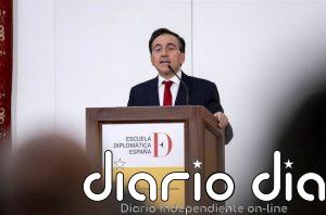 Albares insiste en la "desescalada" tras la "acción unilateral" de EEUU e Israel y los "ataques injustificados" de Irán