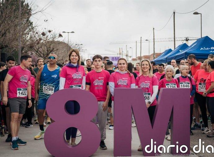 Alcalá de Guadaíra (Sevilla) celebra el 8M con la XIV Carrera-Marcha por la Igualdad