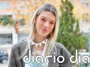 Alejandra Rubio, fiesta con amigos, risas, tarta y una corona por su cumpleaños tras su adiós a la tele