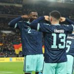 Alemania suda para derrotar a Ghana