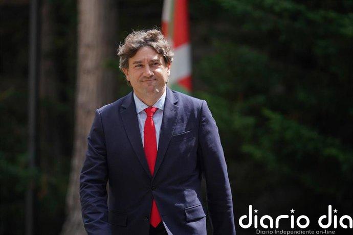 Andueza pide a izquierda abertzale "un poquito más de valor" para dar información sobre asesinatos de ETA sin esclarecer