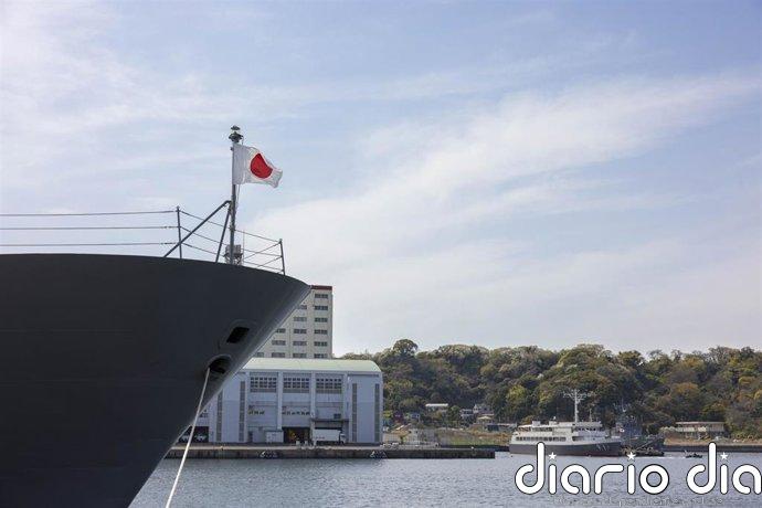 Araqchi asegura que Irán está dispuesto a facilitar el paso de buques japoneses por el estrecho de Ormuz