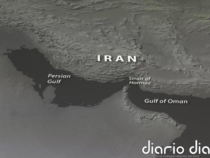 Atacados e incendiados dos petroleros y un portacontenedores en el estrecho de Ormuz