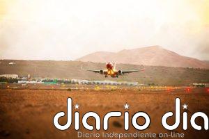 Aumentan a 20 los vuelos cancelados en Canarias por el paso de la borrasca 'Therese' y provoca 5 desvíos