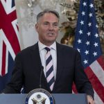 Australia asegura que su personal de defensa desplegado en una base en Emiratos atacada por Irán está "a salvo"