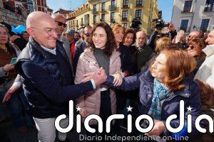 Ayuso asegura que el PP va a "leer el diccionario" a Sánchez en las elecciones del 15M: "S de sobrinas y C de cárcel"