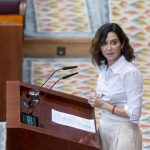 Ayuso comparece este jueves en el Pleno para explicar los cambios en Educación y tras alcanzar un acuerdo con rectores