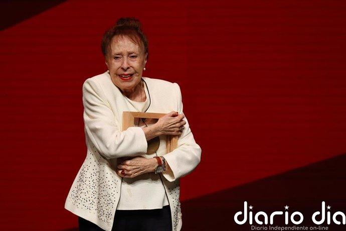 Ayuso y Almeida se despiden de Gemma Cuervo, actriz que "llegó al corazón de millones de espectadores"