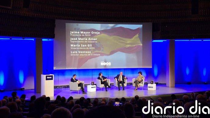 Aznar cree que en las próximas generales "estará en juego" el "sistema constitucional" y apela a una mayoría del PP