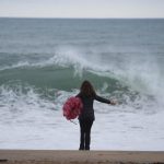 Barcelona desactiva la alerta por mal estado del mar tras dos días de temporal de lluvias