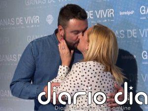 Belén Esteban y Miguel Marcos derrochan pasión por primera vez en un photocall