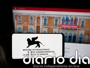 Bruselas advierte a la Bienal de Venecia de que le suspenderá dos millones en financiación si deja participar a Rusia