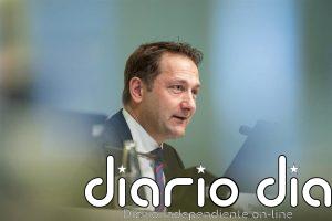 Bruselas prepara un plan sobre fertilizantes y convoca de urgencia al sector ante el alza de costes agrarios