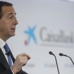 CaixaBank ejecuta el 74% de su actual programa de recompra de acciones