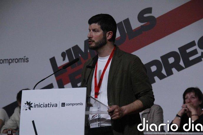 Carles Esteve, nuevo portavoz de Iniciativa-Compromís