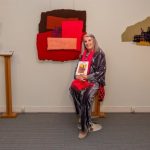 Carmen Bozzano, artista con discapacidad visual, lleva sus 'Tramas' de colores vivos al Museo Tiflológico de ONCE