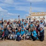 Casi 400 participantes en la quinta edición del 'Camino del Rocío Sin Barreras' con el apoyo de Voluntariado CaixaBank