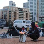 Centenares de miles de niños desplazados de su hogar en el Líbano