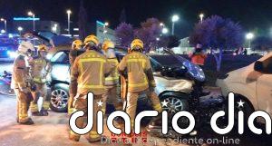Cinco afectados tras un accidente entre dos vehículos en Tarragona