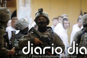 Colonos israelíes matan a tiros a dos palestinos durante un asalto nocturno a una localidad de Cisjordania