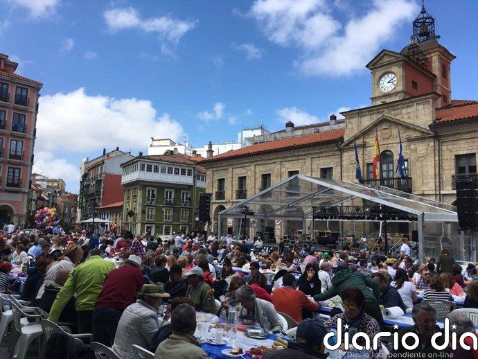Comida en la Calle Avilés: Consigue tu plaza sin cita previa ¡Últimas 3.122!