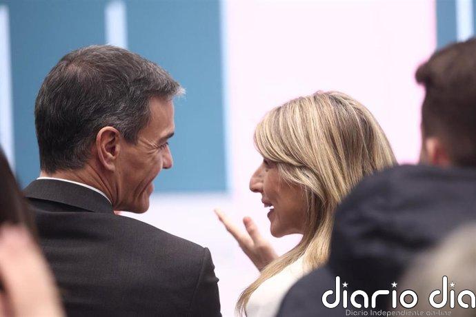 Comienza el Consejo de Ministros con dos horas de retraso tras una negociación directa entre Sánchez y Díaz