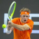 Davidovich se mete en octavos de Indian Wells a costa de Mensik