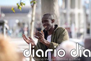 Detenido el exdiputado de Podemos Serigne Mbaye por una refriega con agentes de la Policía en Madrid