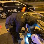 Detenido por destrozar los retrovisores de 26 vehículos estacionados en Palma